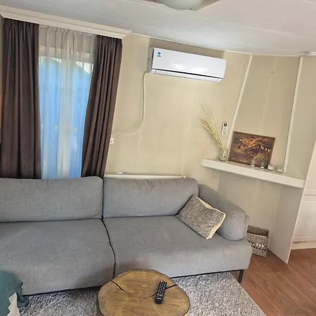 Op De Veluwe Chalet Putten