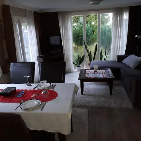 Op De Veluwe Chalet *